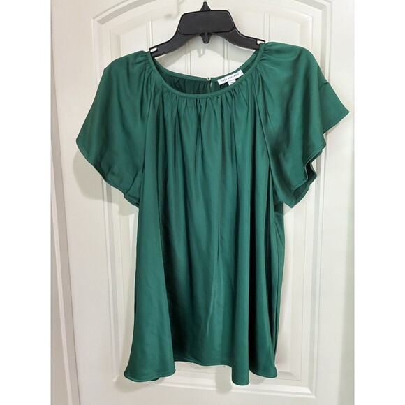 Free Assembly Women Satin Green Top Flutter Sleeve Preppy Boho Coastal Size XL - Picture 1 of 2